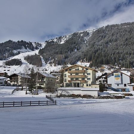 Hotel Garni Europa Sankt Anton am Arlberg Esterno foto