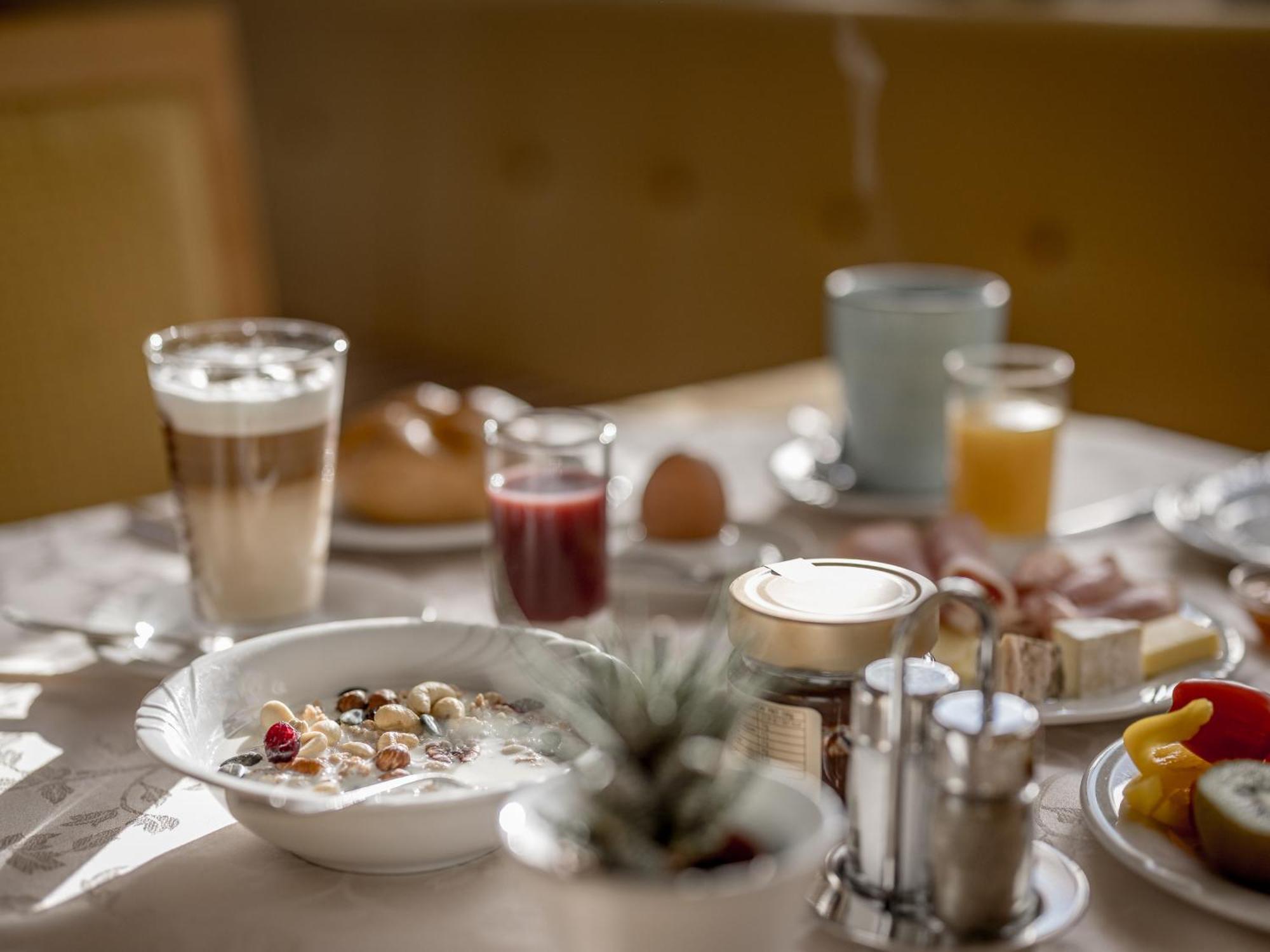 Hotel Garni Europa Sankt Anton am Arlberg Esterno foto