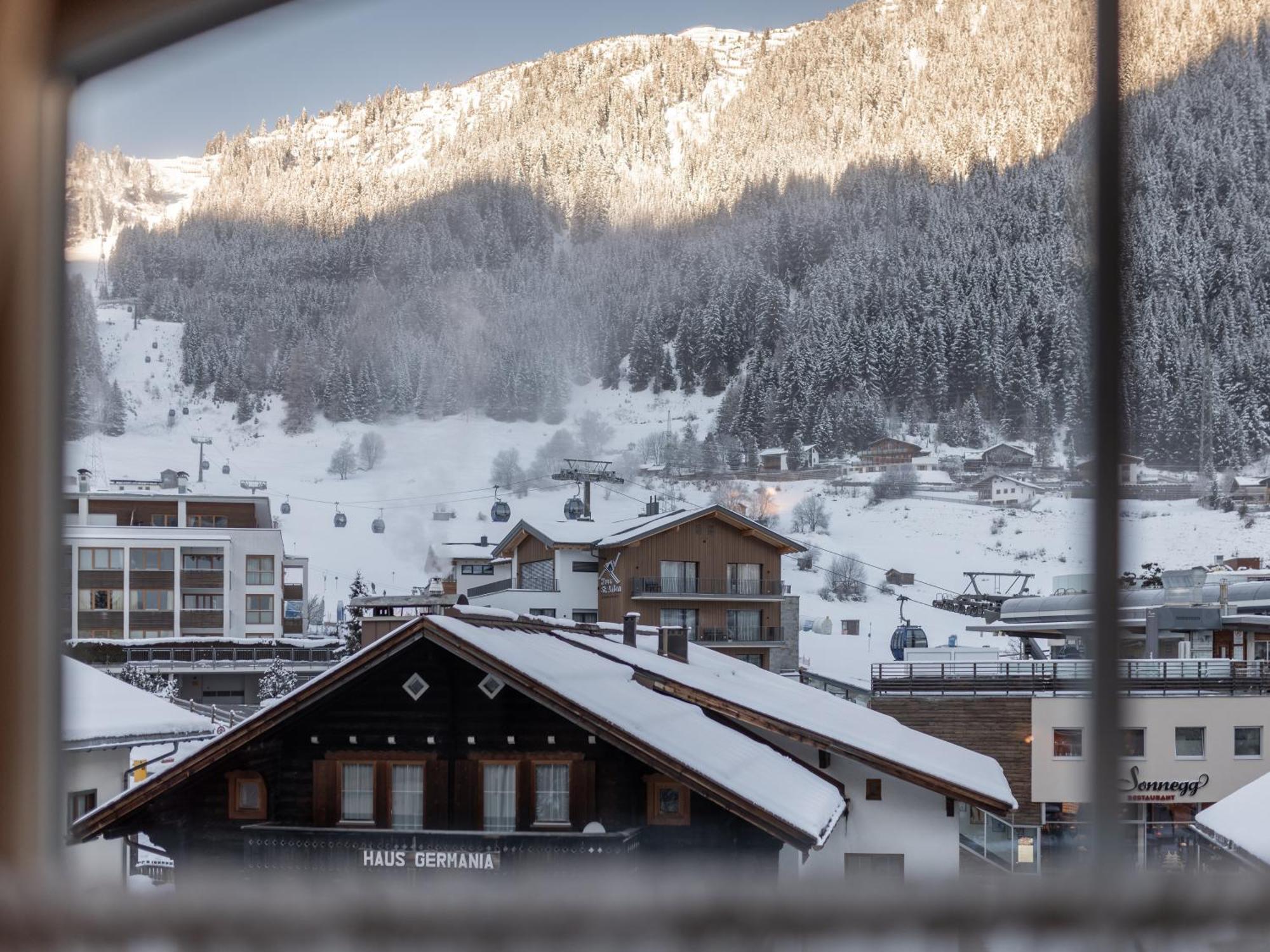 Hotel Garni Europa Sankt Anton am Arlberg Esterno foto