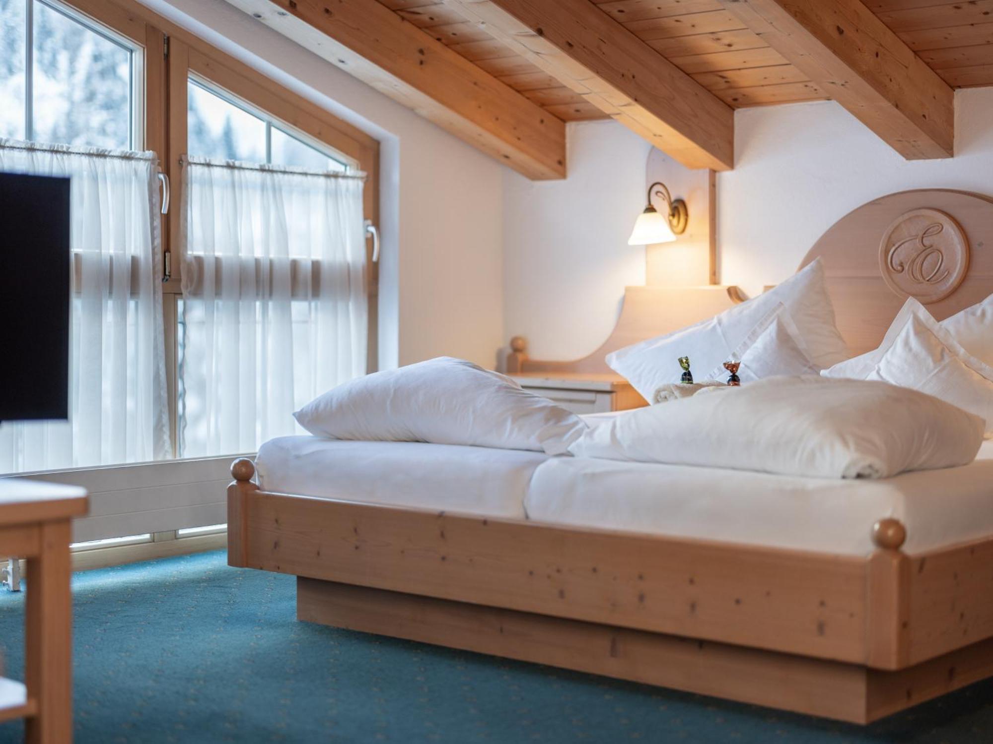 Hotel Garni Europa Sankt Anton am Arlberg Esterno foto