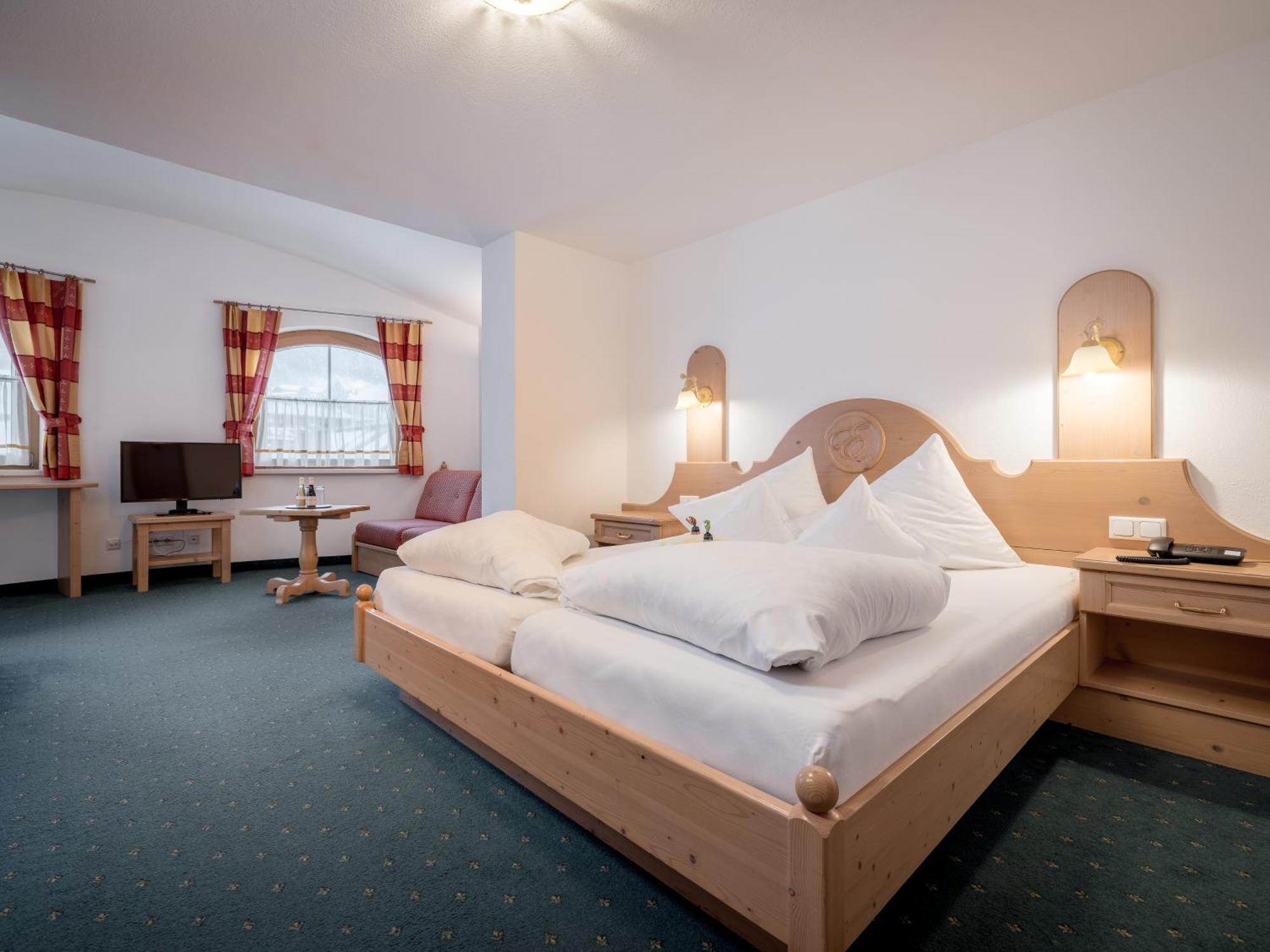Hotel Garni Europa Sankt Anton am Arlberg Esterno foto
